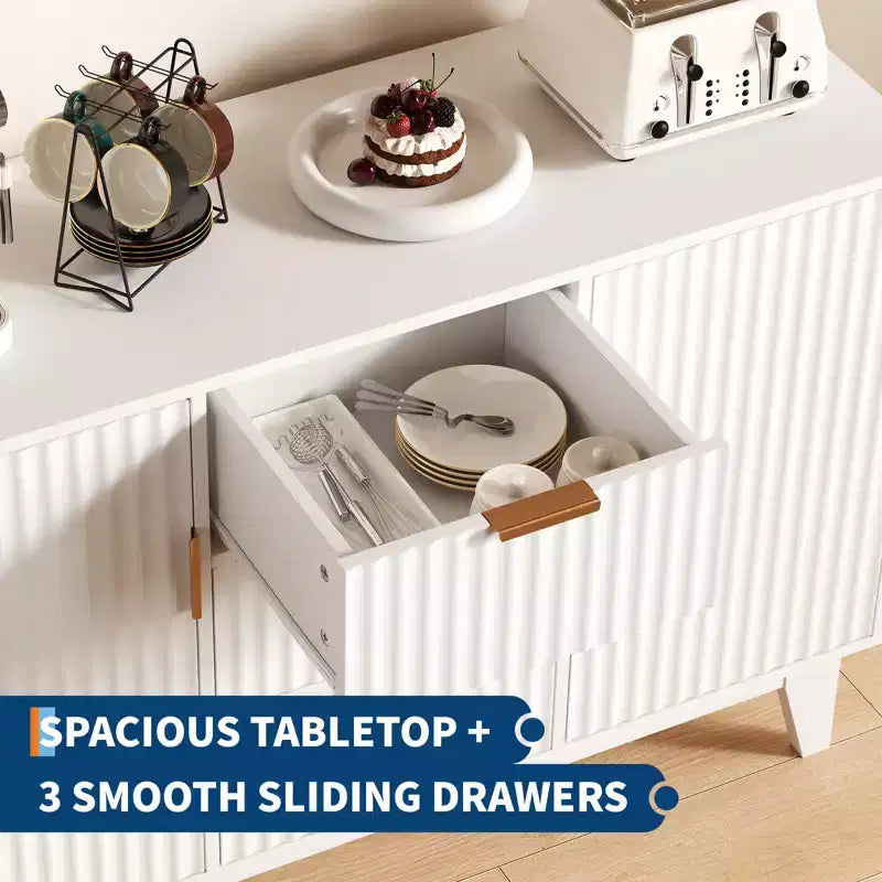 Madia a Buffet in Quercia/Bianco con Ante Scanalate, 120 cm, 3 Cassetti e 2 Ante