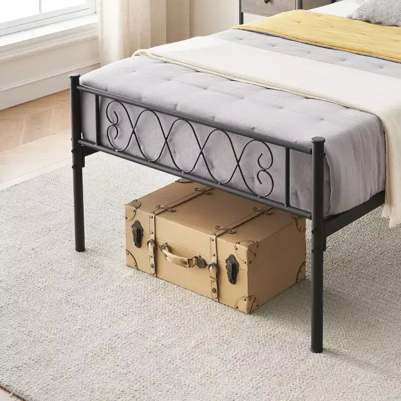 Telaio letto a piattaforma singolo in metallo con testiera e pediera, nero/rosa/viola/bianco, 1 persona