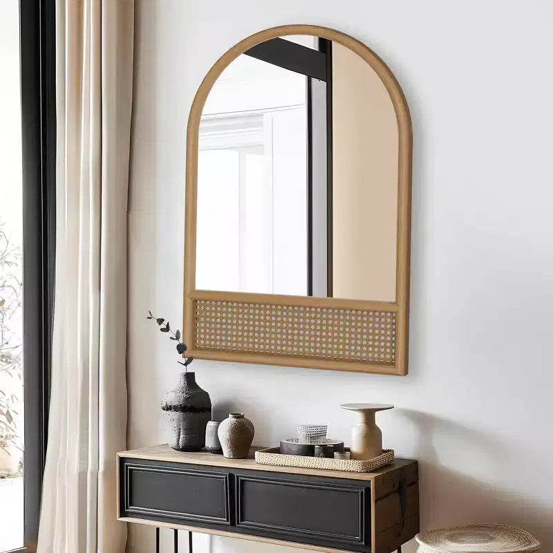 Specchio da parete ad arco marrone 36x24 pollici con dettagli in rattan, 1 persona