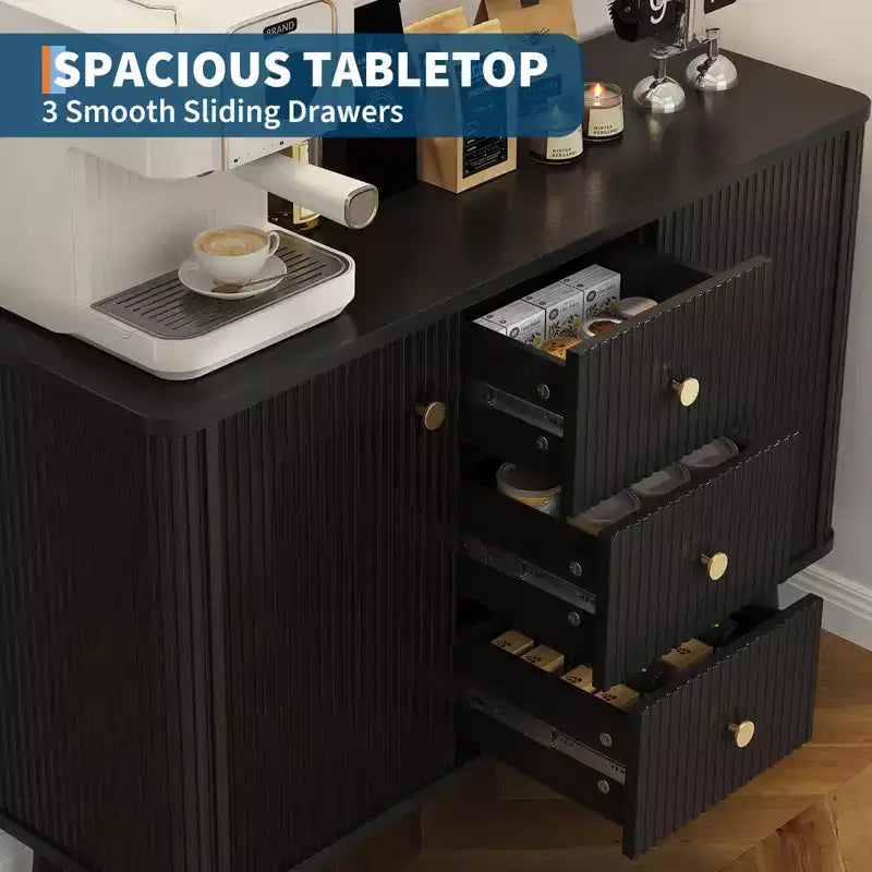 Mobile credenza buffet da 120 cm, legno marrone, scanalato, 3 cassetti e 2 ante, 1 persona